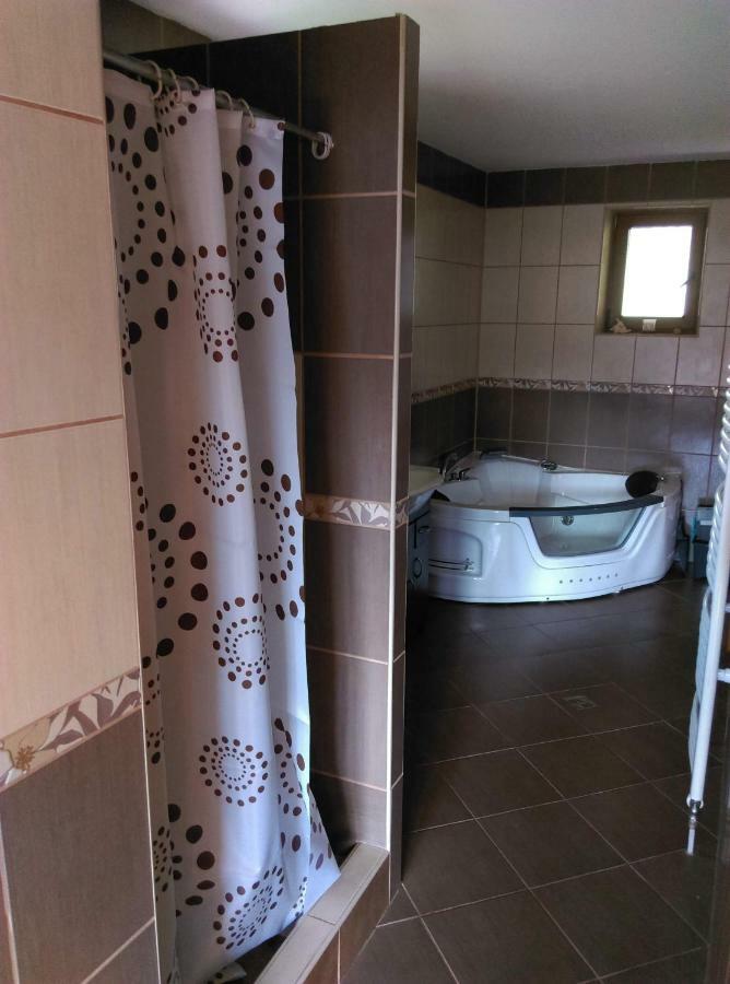 Apartman Pod Kalvariou - Rodinny Dom Banská Štiavnica 외부 사진